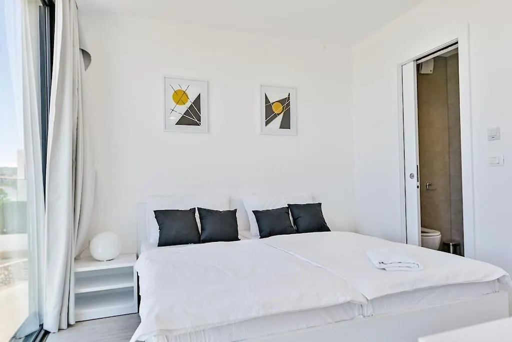 Casa Mito Apartment Vantacici 0*,